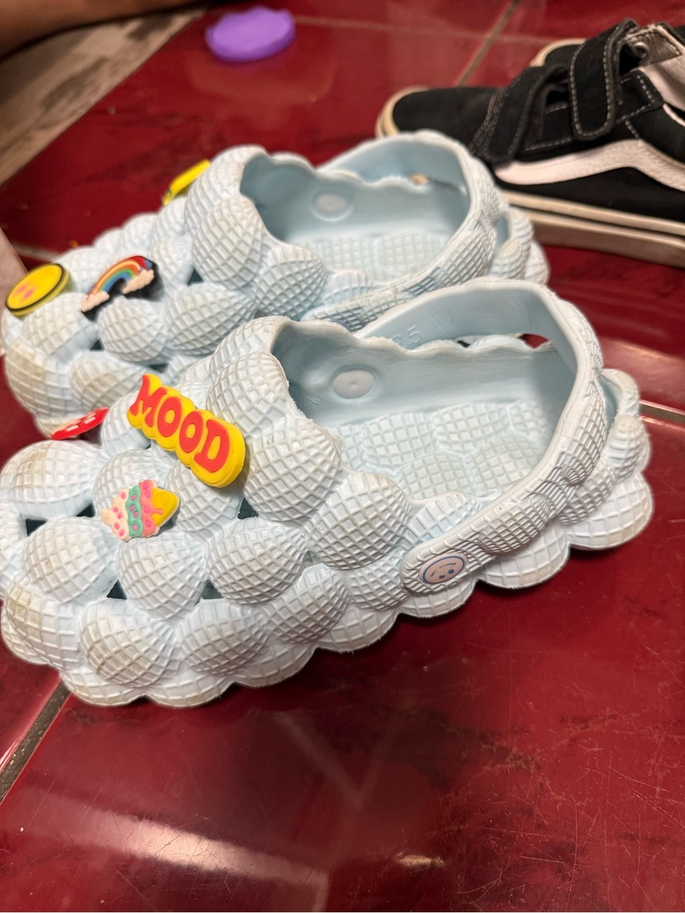 Kids Bubble Clog Sandals - Light Blue